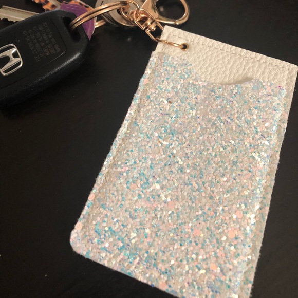 Sparkly key/card holder - Picture 2 of 4
